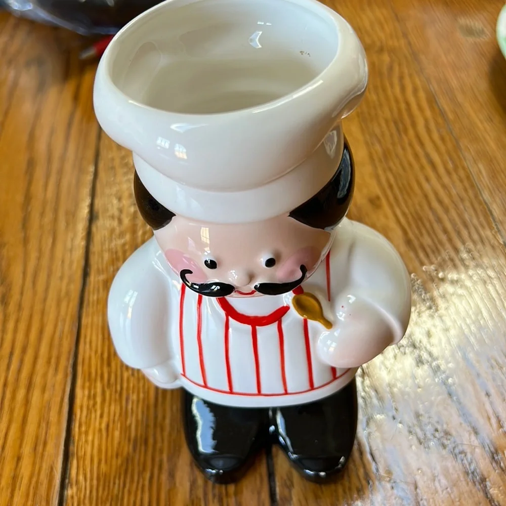 Vintage Avon Chef Andre utensil holder. Approximately 7” tall.